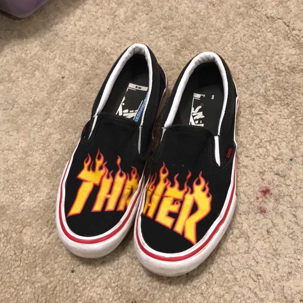 THRASHER vans